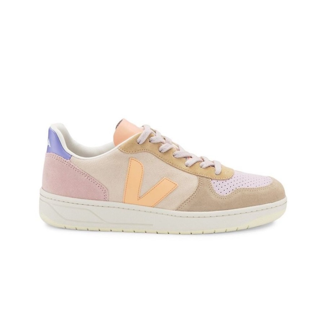 Veja v-10 sneaker SIZE 38
